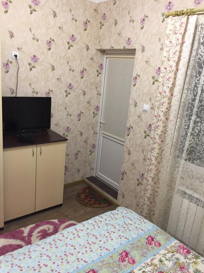 U Maksa Hotel Solochin Bagian luar foto